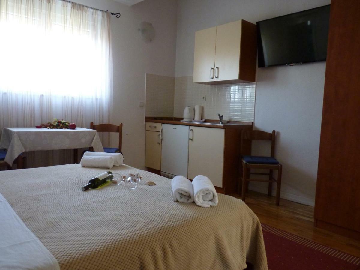 Apartments Bombonin Makarska Buitenkant foto